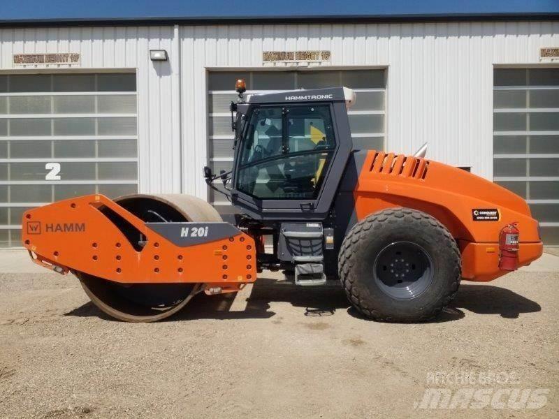 Hamm H20I Еднобарабанни ролки

