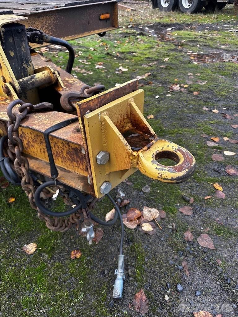 Hyster  Ремаркета за превоз на автомобили
