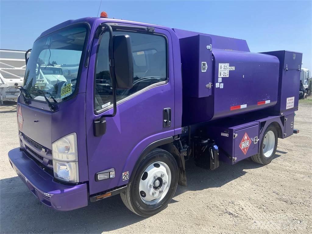 Isuzu NQR Цистерна