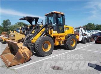JCB 416 HT Колесни товарачи