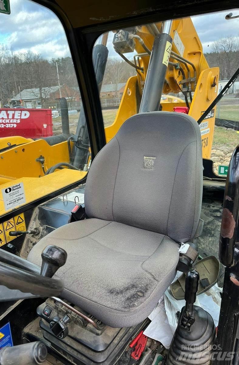 JCB 509-42 Телескопични товарачи