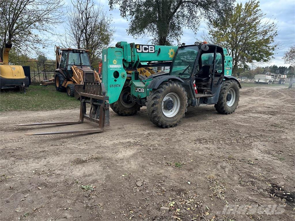 JCB 509-42 Телескопични товарачи