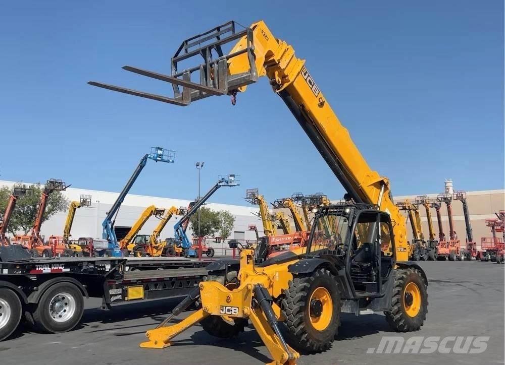 JCB 512-56 Телескопични товарачи
