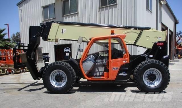 JLG 1055 Телескопични товарачи