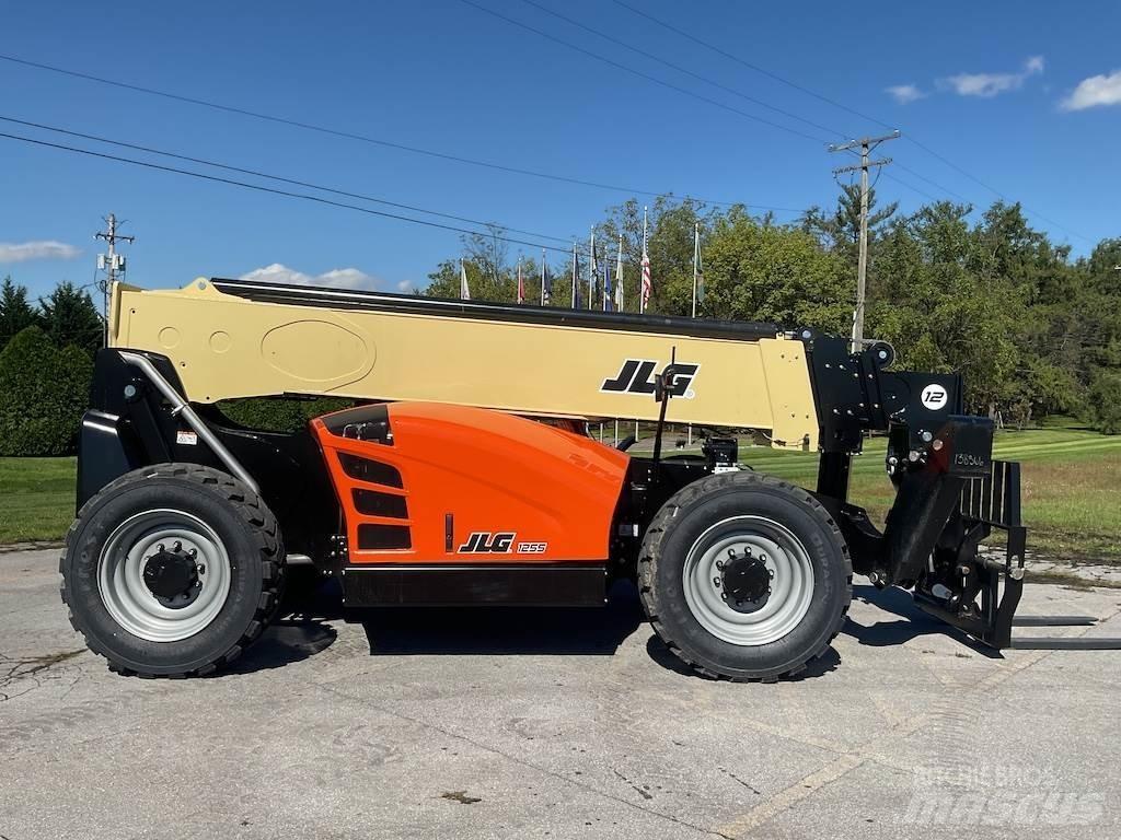 JLG 1255 Телескопични товарачи