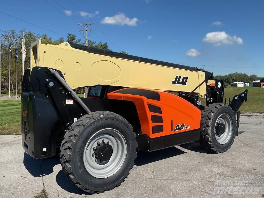 JLG 1255 Телескопични товарачи