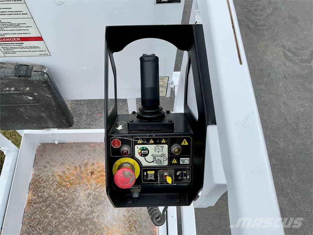 JLG 1932RS Ножични работни платформи