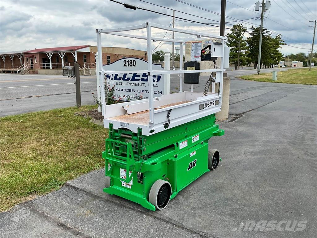 JLG 1932RS Ножични работни платформи