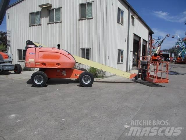 JLG 400S Телескопични повдигачи
