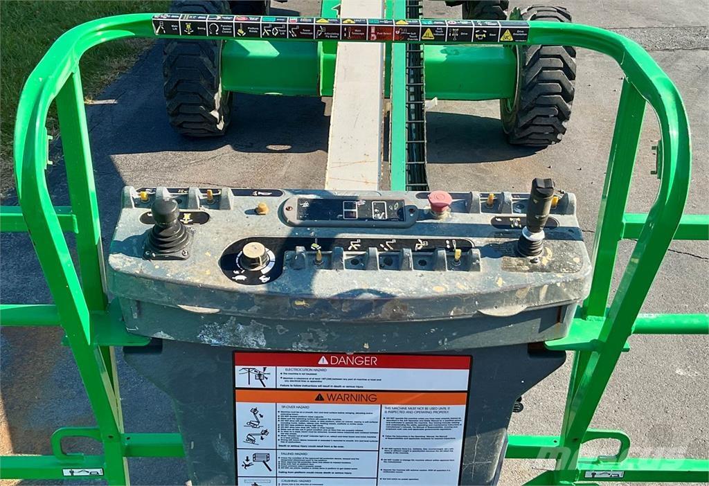 JLG 400S Телескопични повдигачи
