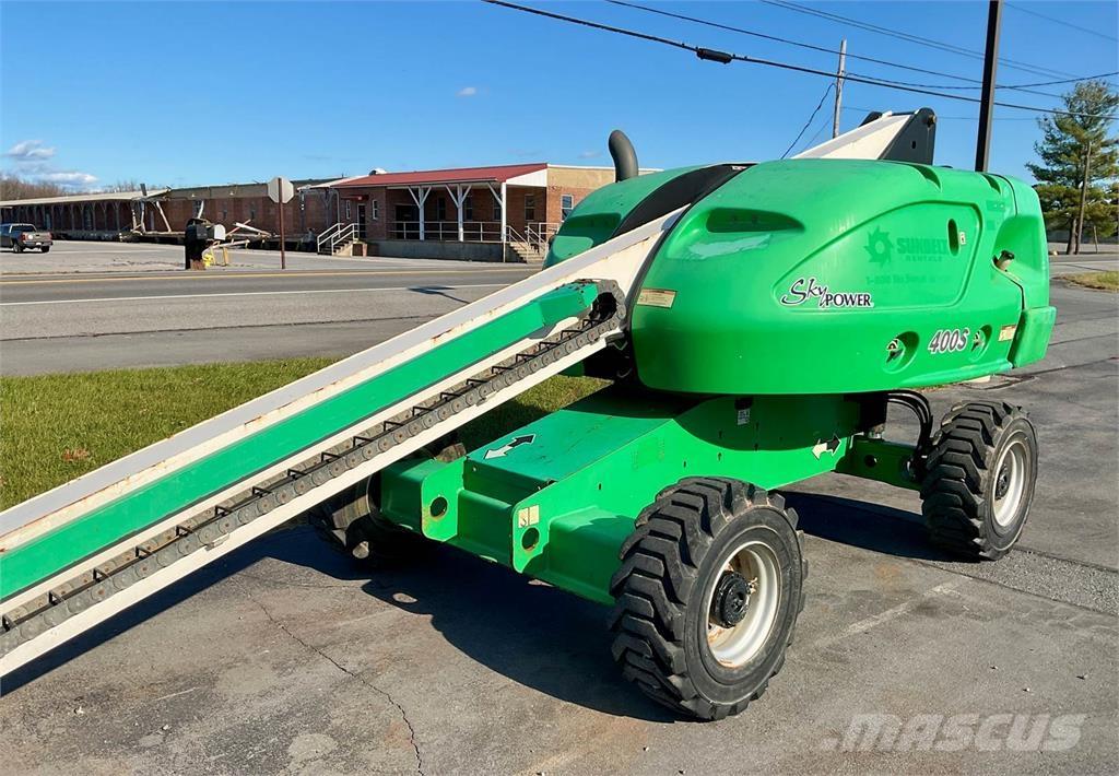 JLG 400S Телескопични повдигачи
