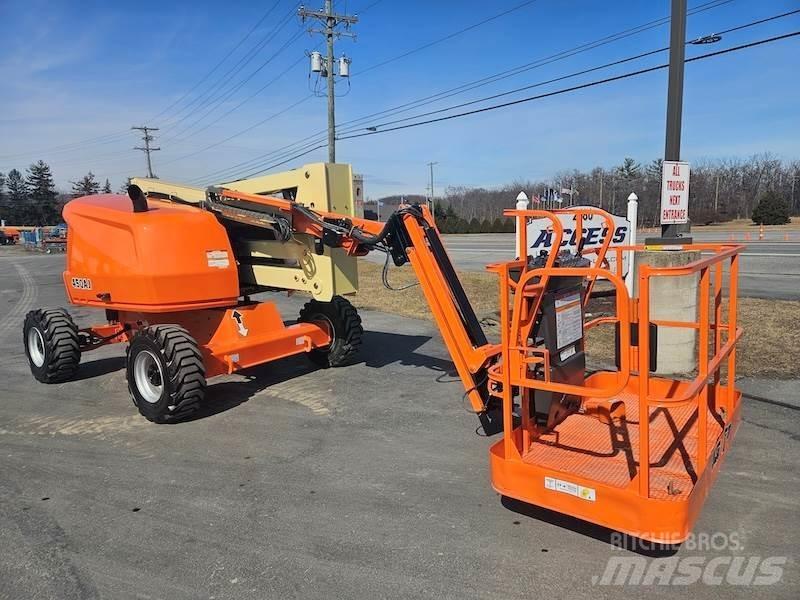 JLG 450AJ Други вишки и платформи
