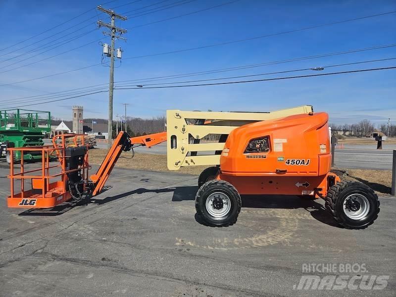 JLG 450AJ Други вишки и платформи