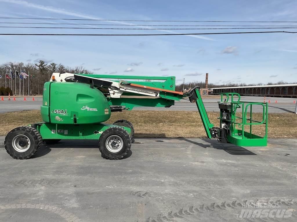 JLG 450AJ Други вишки и платформи