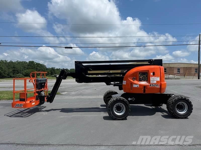 JLG 450AJ Други вишки и платформи