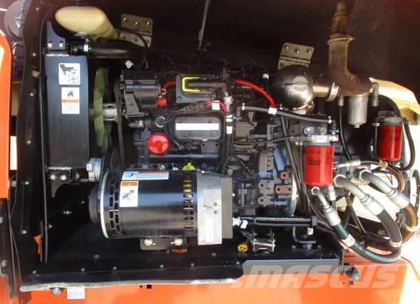 JLG 450AJ Други вишки и платформи