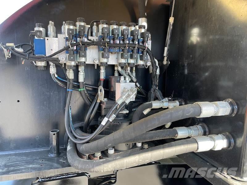 JLG 460SJ Телескопични повдигачи
