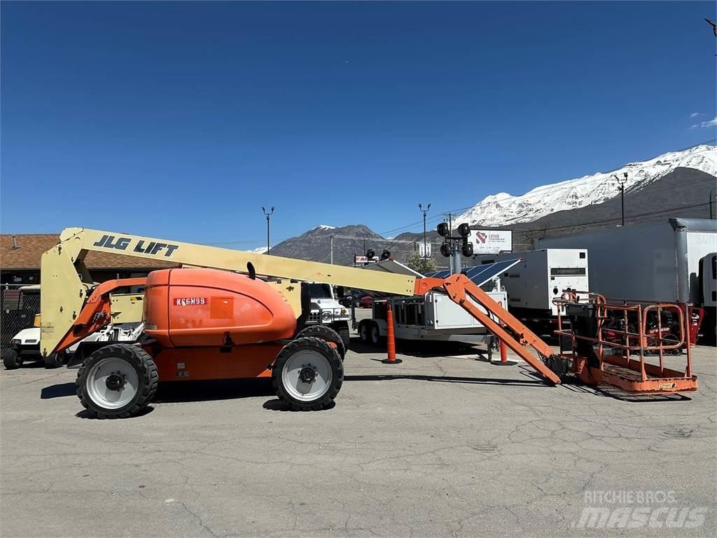 JLG 600AJ Телескопични повдигачи
