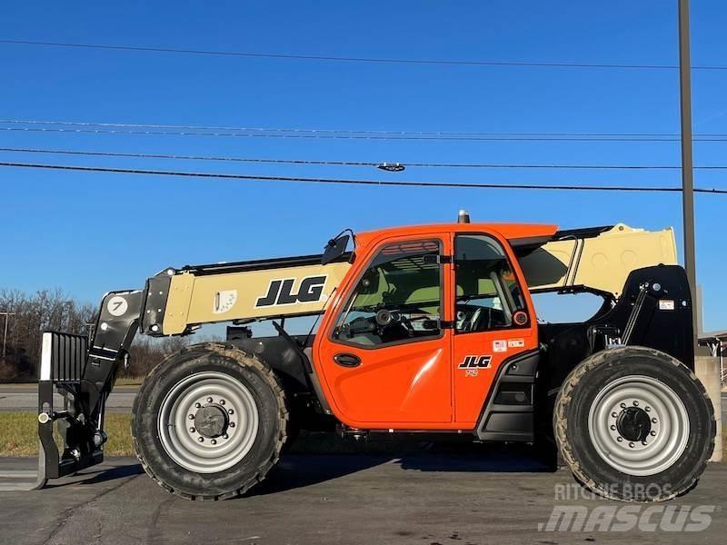 JLG 742 Телескопични товарачи