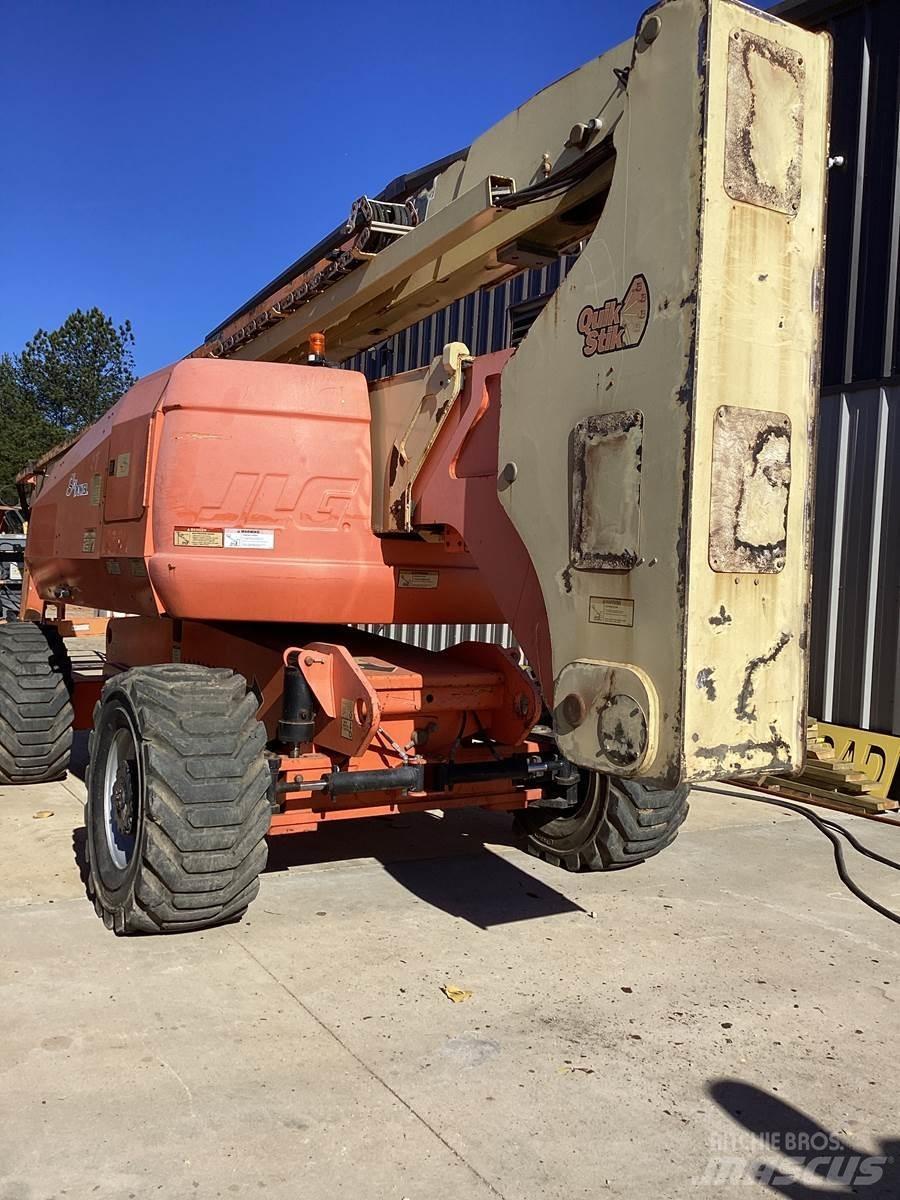 JLG 800A Други вишки и платформи