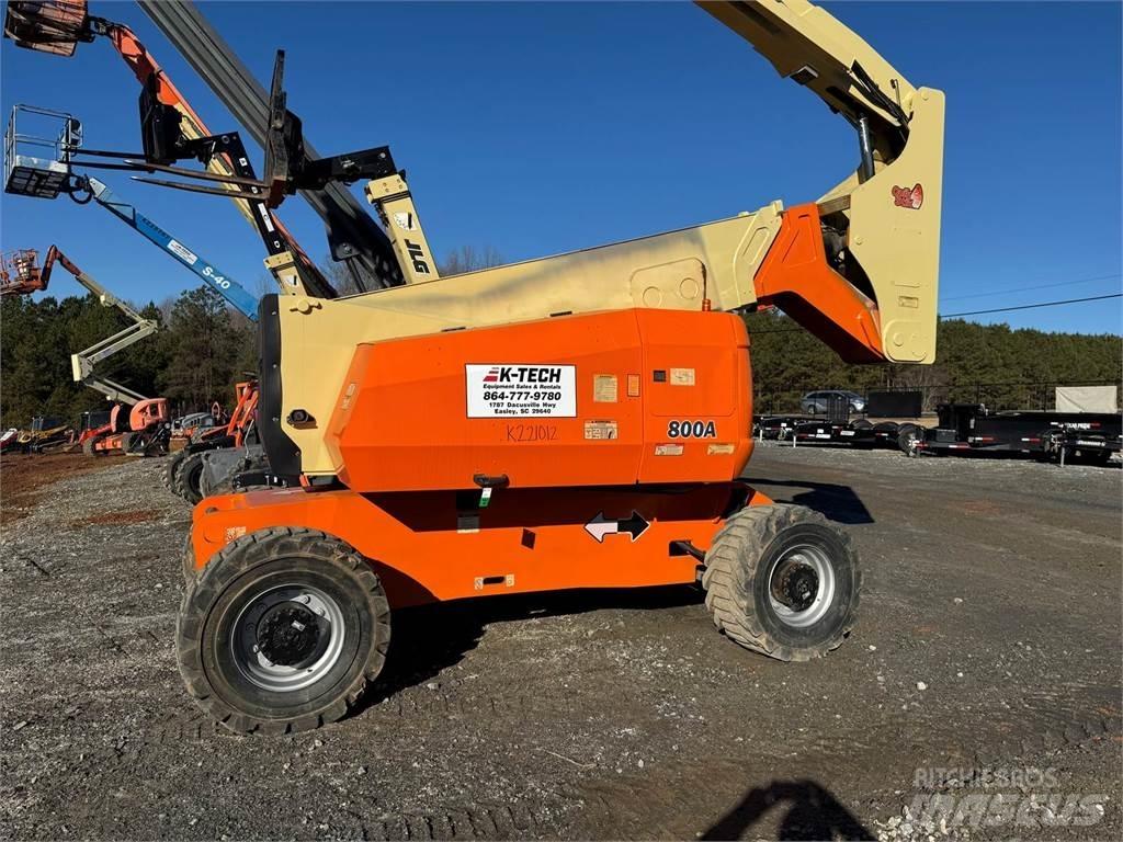 JLG 800A Други вишки и платформи