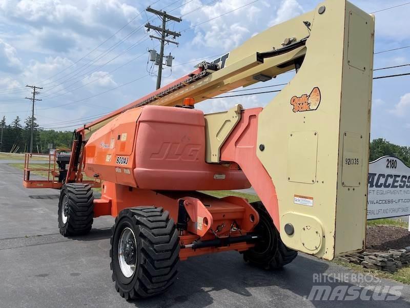 JLG 800AJ Други вишки и платформи