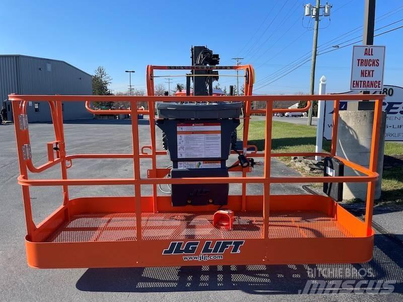 JLG 860SJ Телескопични повдигачи
