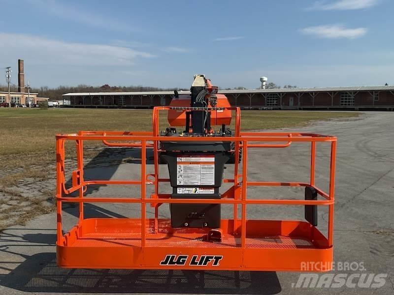 JLG 860SJ Телескопични повдигачи
