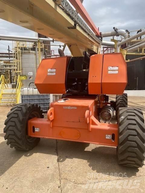 JLG 860SJ Съчленени стрелови подемници