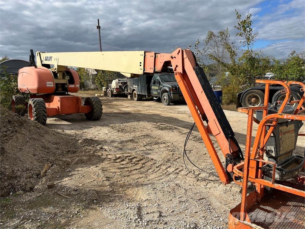 JLG 860SJ Други вишки и платформи