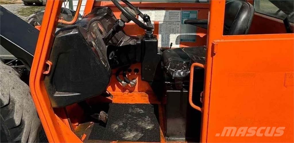 JLG G6-42A Телескопични товарачи
