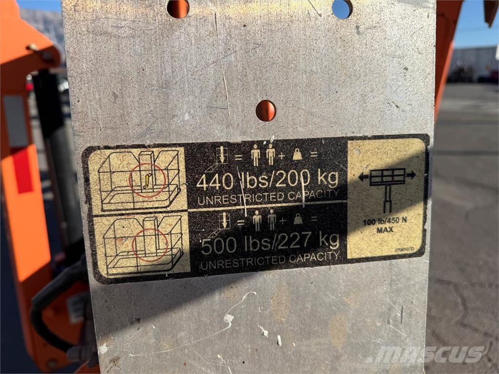 JLG T350 Други вишки и платформи
