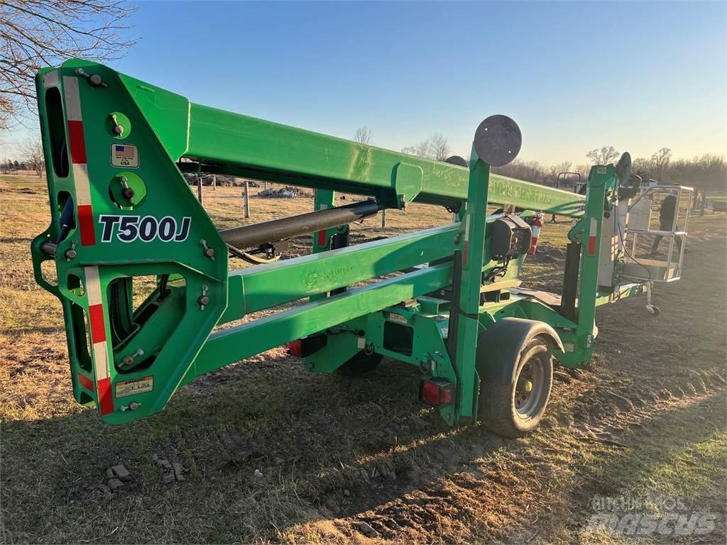 JLG T500J Моторизирани платформи с ремарке