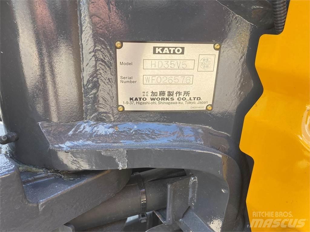 Kato 35V-5 Мини екскаватори < 7 т