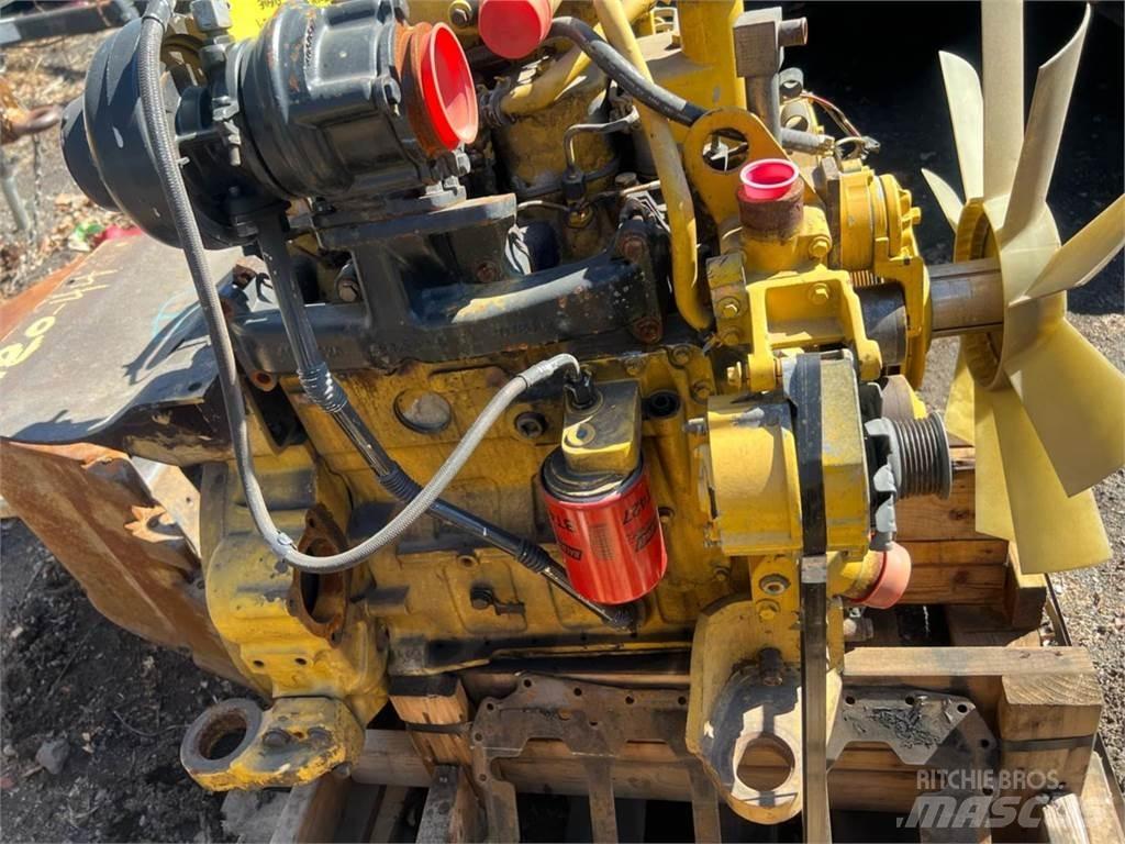 Komatsu  Двигатели
