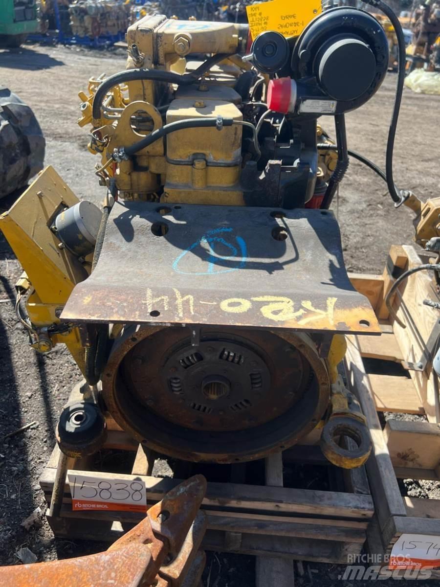 Komatsu  Двигатели