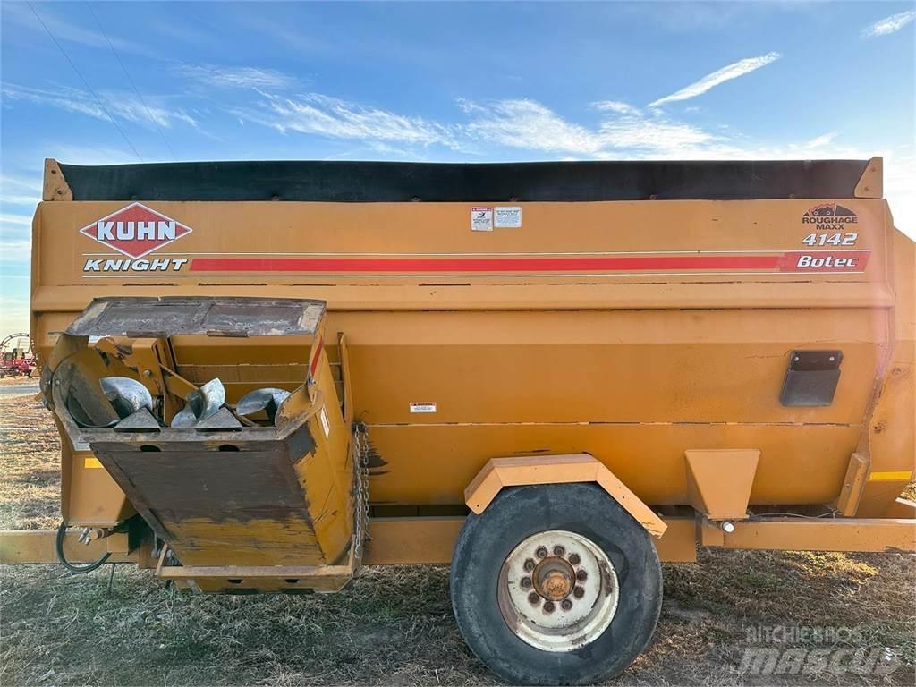 Kuhn 4142 Миксер Фидери