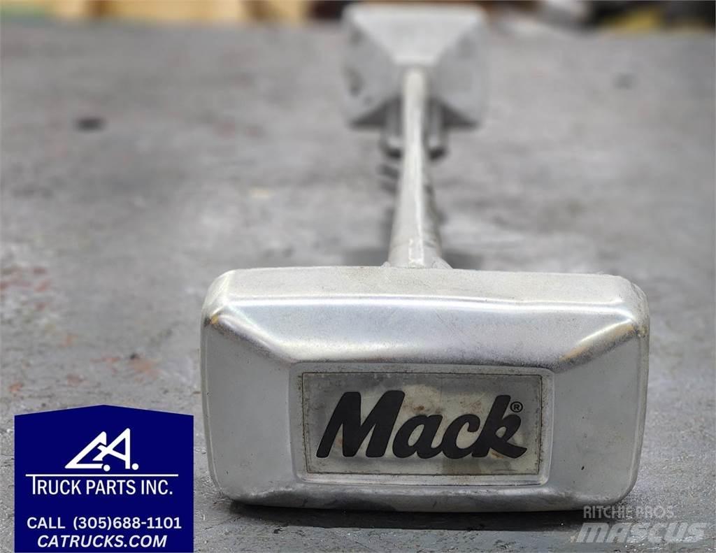 Mack  Електроники