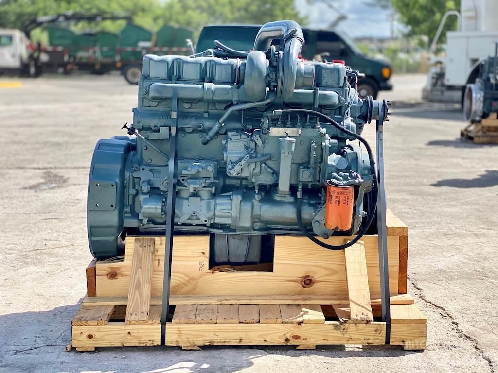 Mack 673 Двигатели