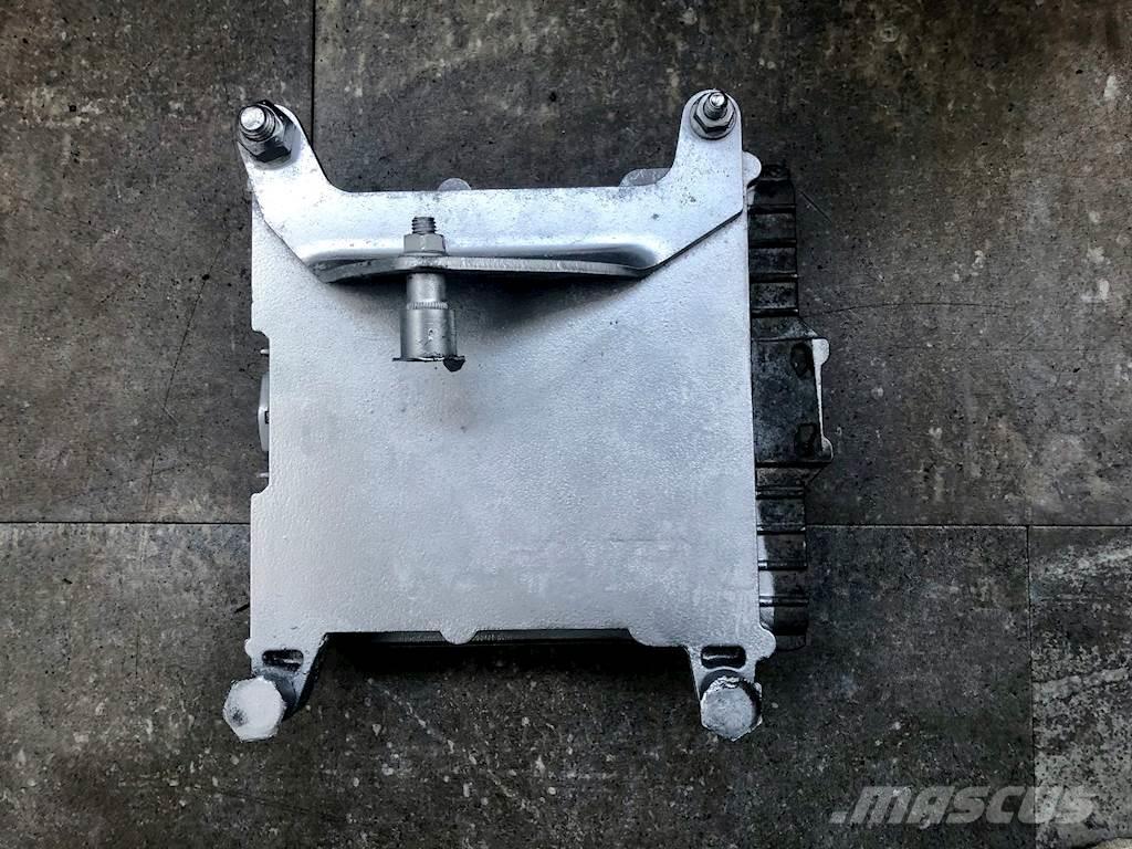 Mack E TECK Електроники