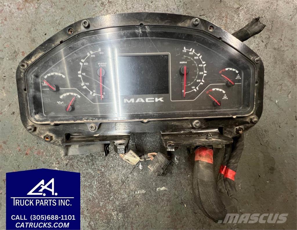 Mack LE612 Транспорт - Други