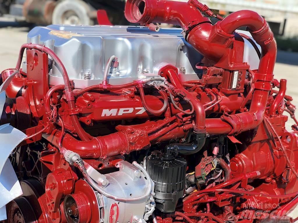 Mack MP7 Двигатели