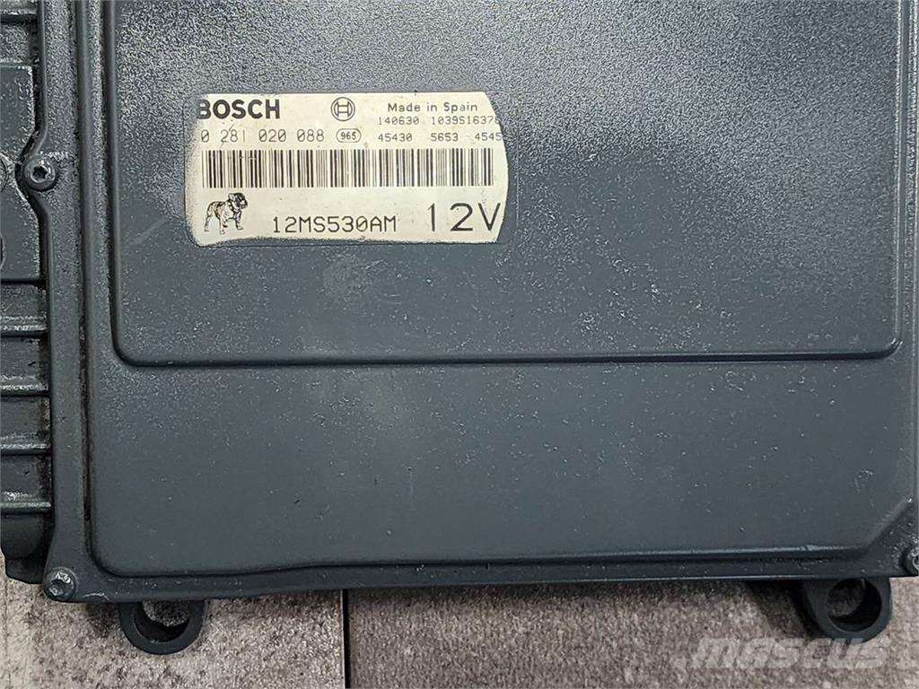 Mack N/A Електроники