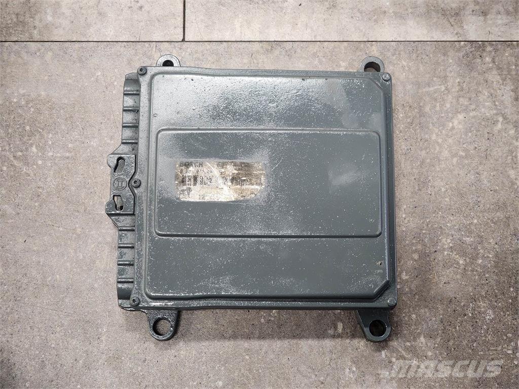 Mack N/A Електроники