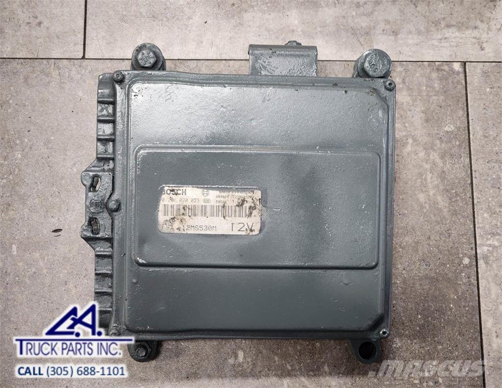 Mack N/A Електроники