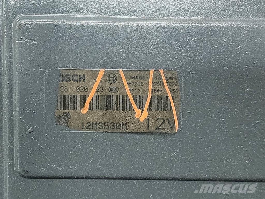 Mack N/A Електроники