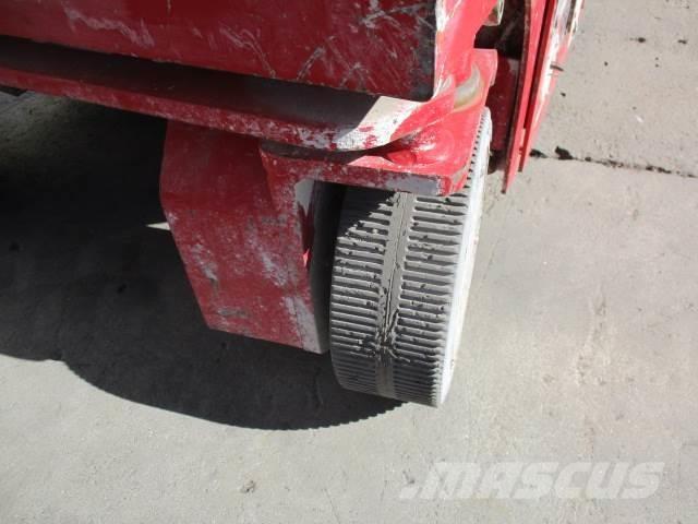 MEC 1330SE Ножични работни платформи