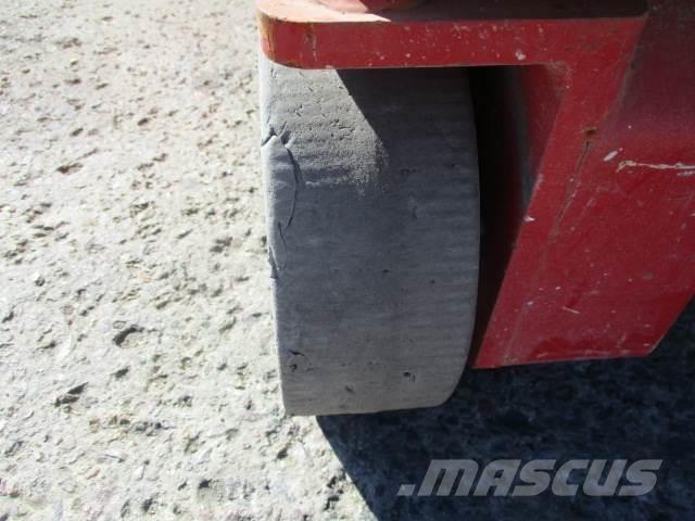 MEC 1330SE Ножични работни платформи