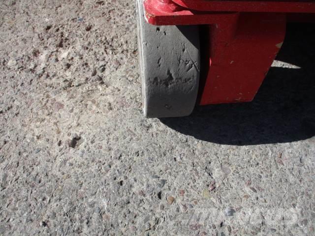 MEC 1330SE Ножични работни платформи