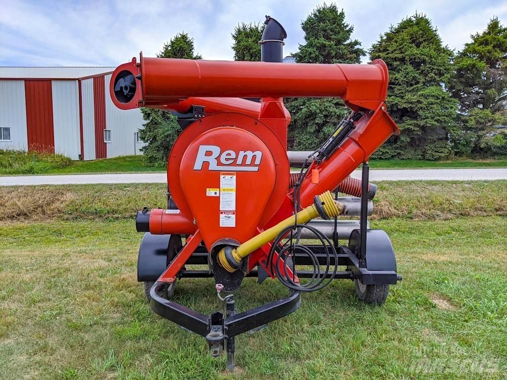 REM 2700 Оборудване за почистване на зърно
